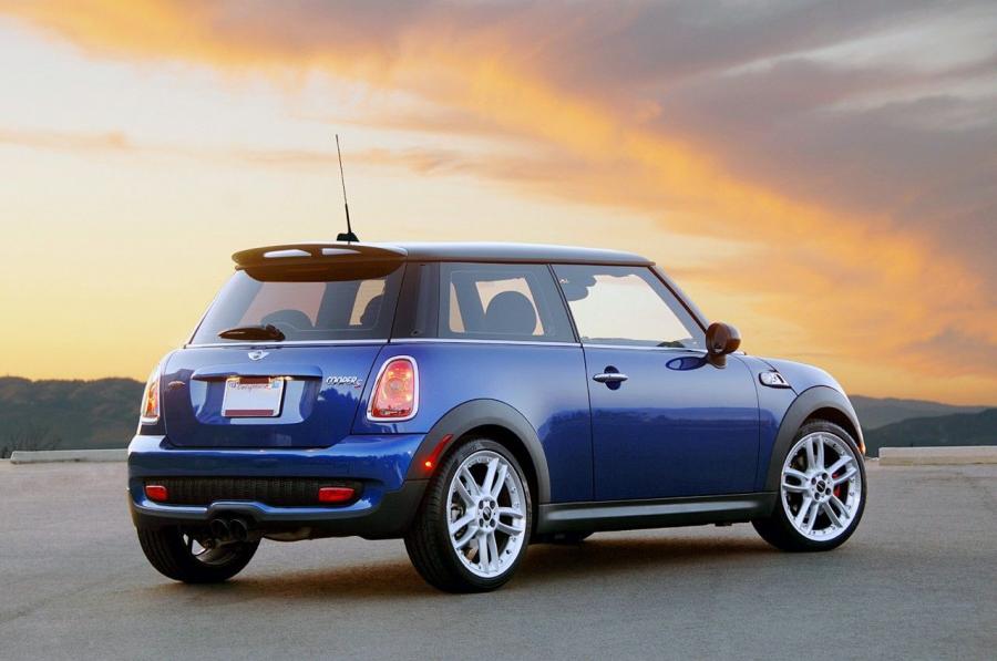  Mini Cooper S JCW 2008 года  (фото 35 из 35)